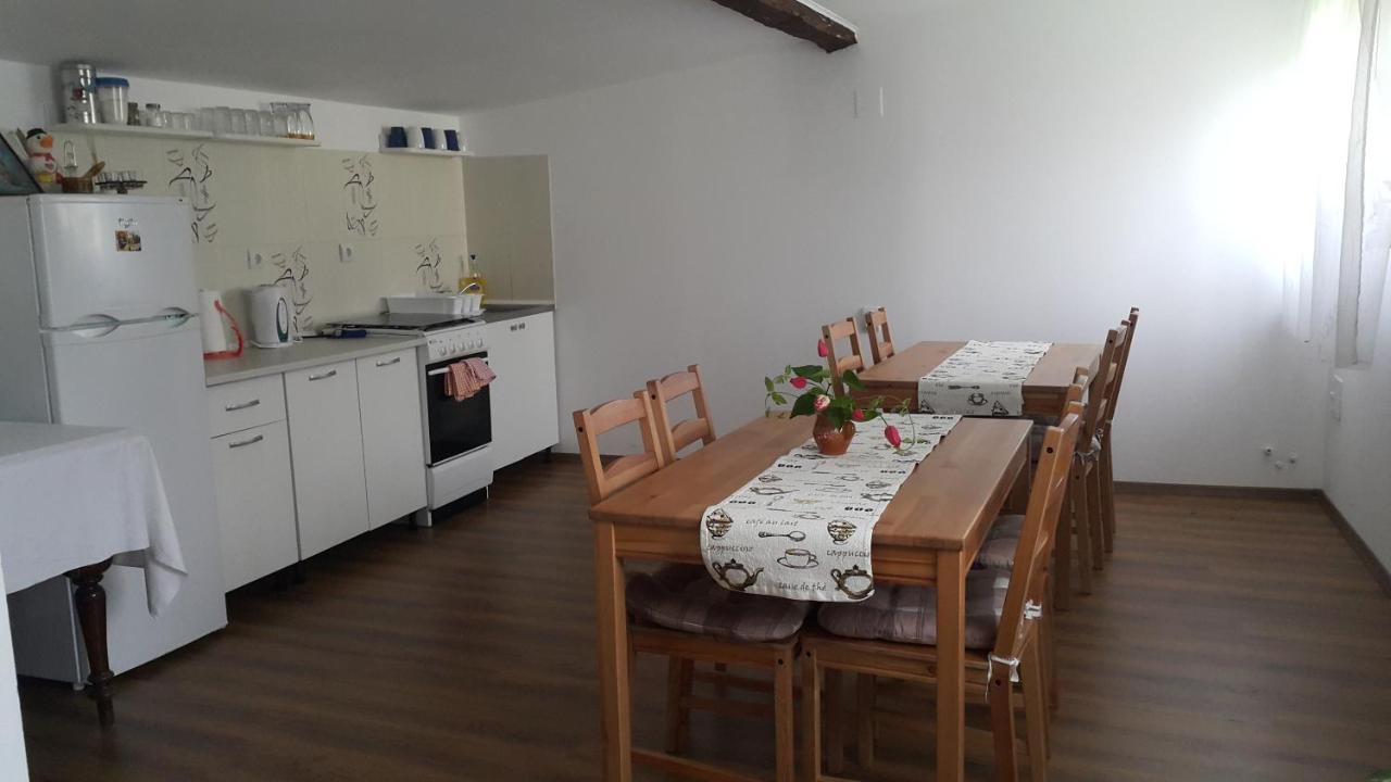 Casa De Oaspeti Laura Rîşnov 外观 照片