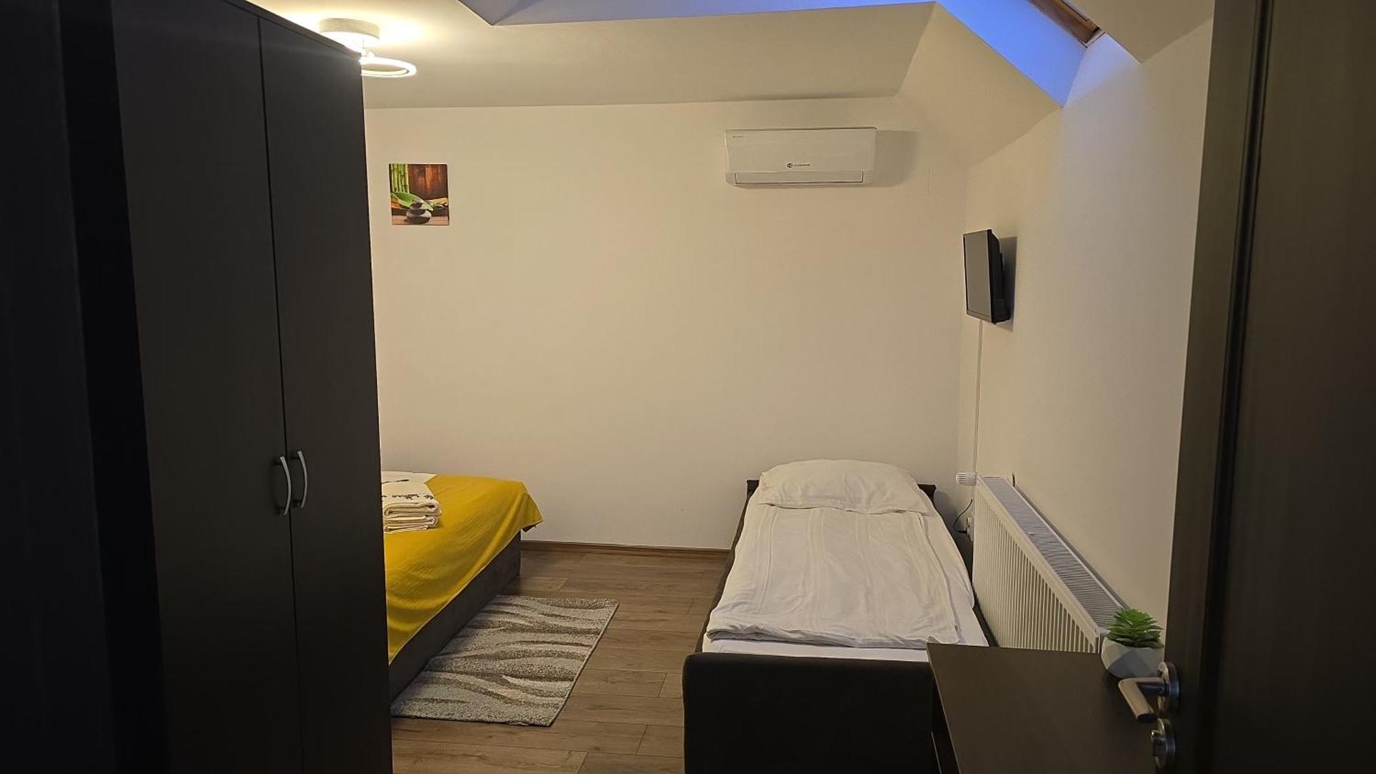 Casa De Oaspeti Laura Rîşnov 外观 照片